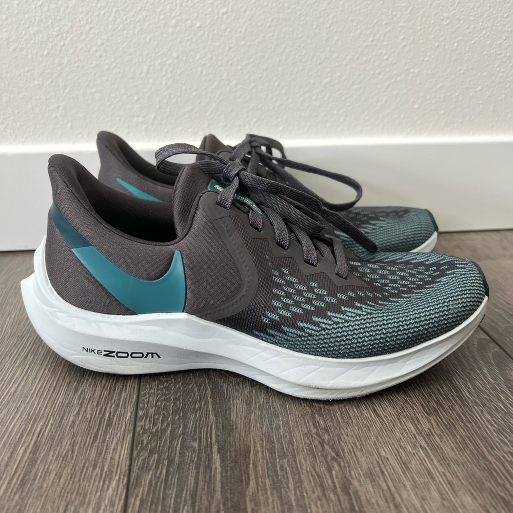 Nike Women's Teal and Black Zoom Running Shoes